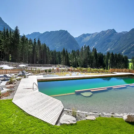 Nationalpark Larmkogel 펜션 *